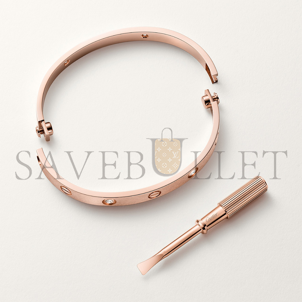 CARTIER BRACELET LOVE, MODÈLE CLASSIQUE, FINITION BROSSÉE, 4 DIAMANTS B6080017